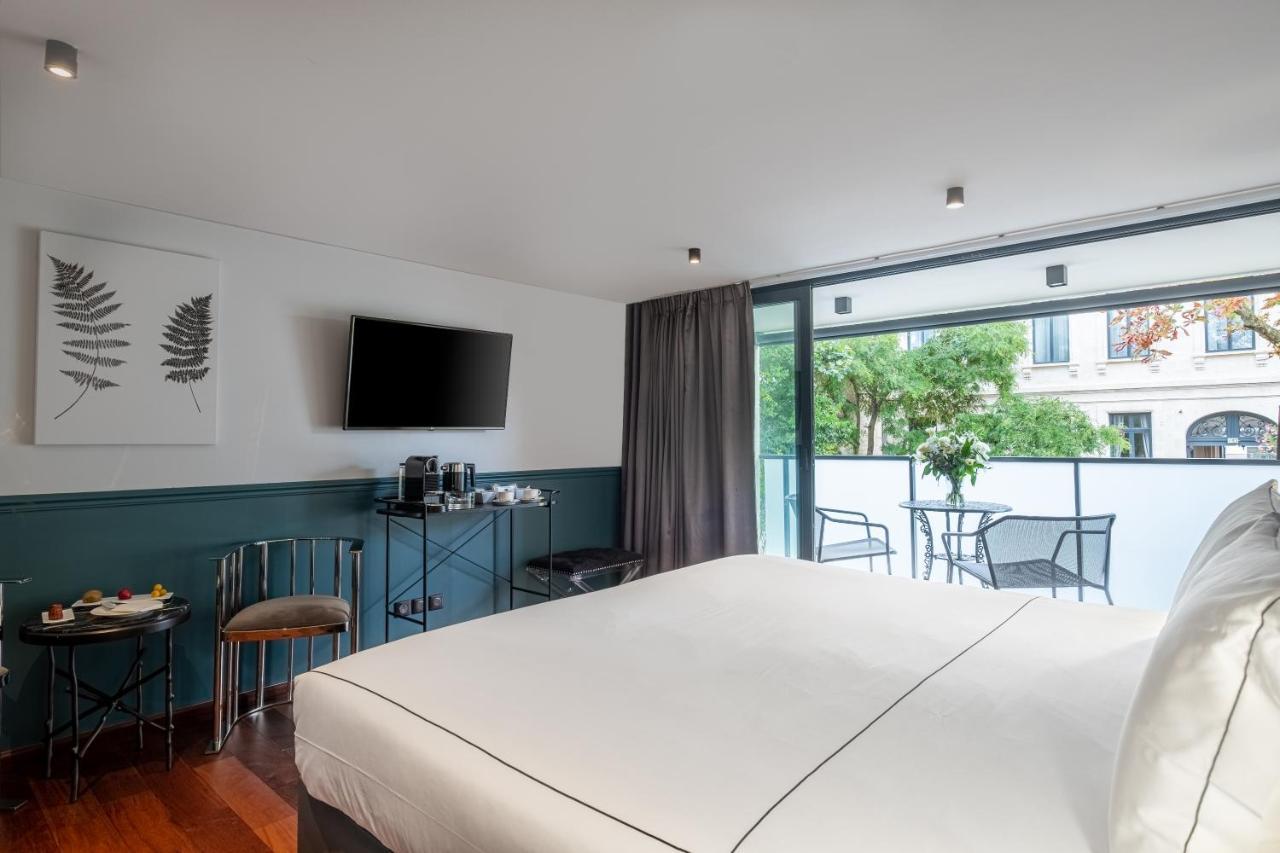 Le Palais Gallien Hotel & Spa Bordeaux Exterior photo Deluxe room