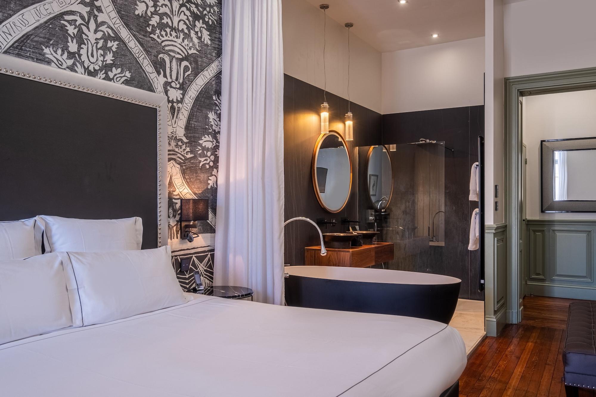 Le Palais Gallien Hotel & Spa Bordeaux Exterior photo A suite at the Cape Heritage
