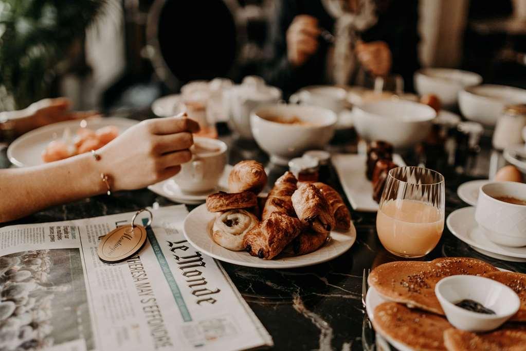 Le Palais Gallien Hotel & Spa Bordeaux Restaurant photo Breakfast at the Standard
