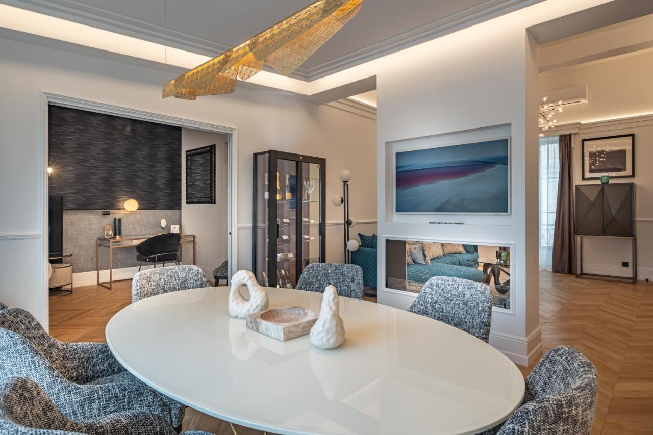 Le Palais Gallien Hotel & Spa Bordeaux Exterior photo The interior of a penthouse apartment at The Ivy Collection