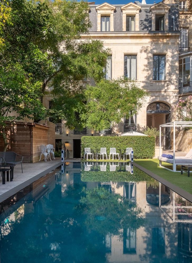 Le Palais Gallien Hotel & Spa Bordeaux Exterior photo The garden